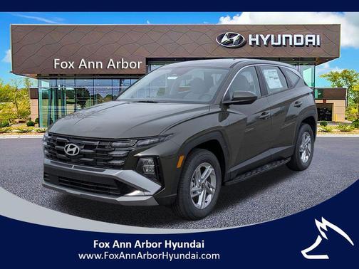 Green 2026 Hyundai TUCSON SE