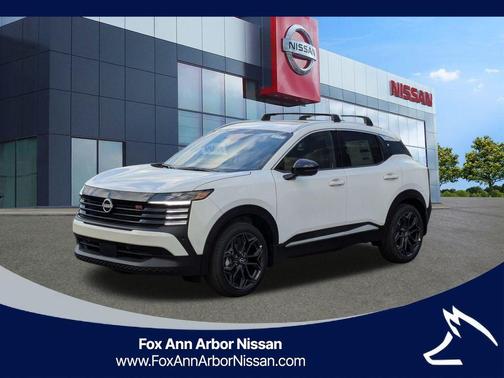 Aspen White Tri 2026 Nissan Kicks SR SUV