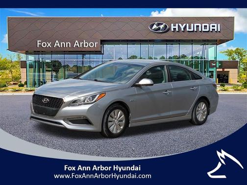 2017 Hyundai SONATA Hybrid SE