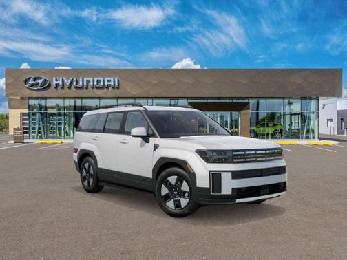 White 2027 Hyundai SANTA FE SEL
