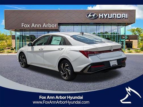 2025 Hyundai ELANTRA SEL Convenience