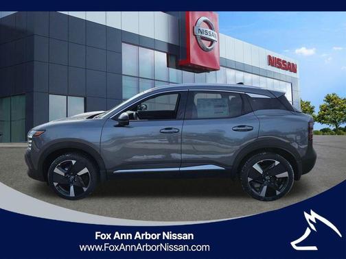 Gun Metallic 2026 Nissan Kicks SR