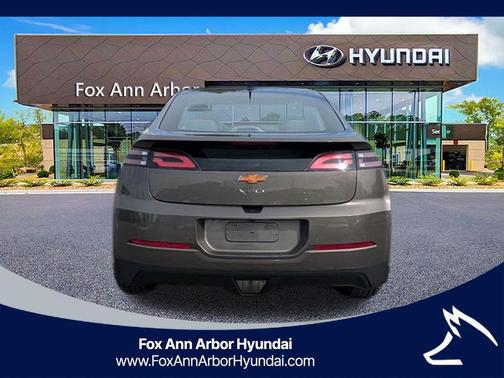 Brownstone 2014 Chevrolet Volt Base