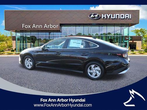 2025 Hyundai SONATA SE