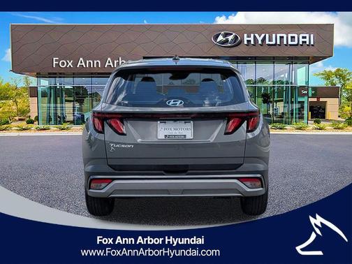 Hampton Gray 2026 Hyundai TUCSON SE