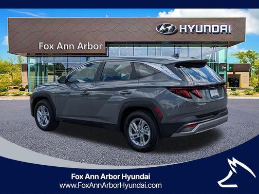 Hampton Gray 2026 Hyundai TUCSON SE