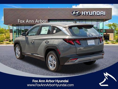 Hampton Gray 2026 Hyundai TUCSON SE