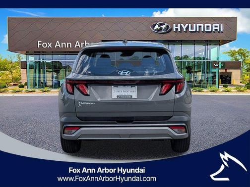 Hampton Gray 2026 Hyundai TUCSON SE