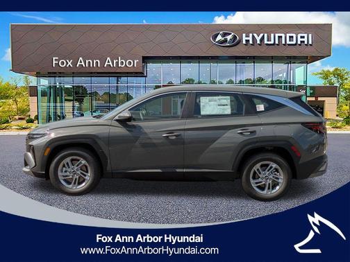 Hampton Gray 2026 Hyundai TUCSON SE