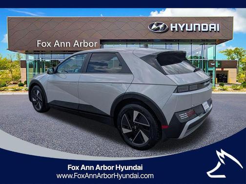 Cyber Gray 2026 Hyundai IONIQ 5 SEL