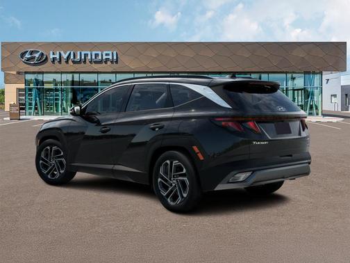 Phantom Black 2026 Hyundai TUCSON SEL