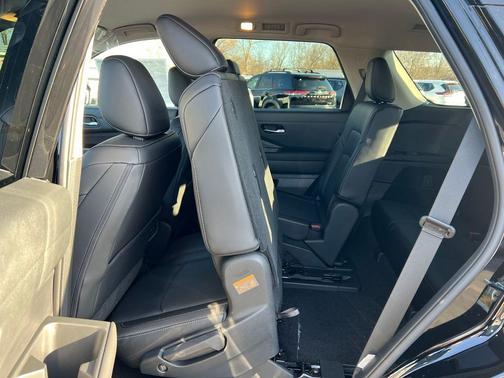 Black 2026 Nissan Pathfinder SL