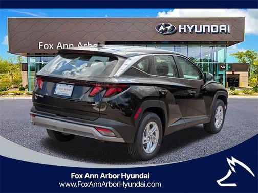 2026 Hyundai TUCSON SE