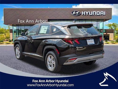 2026 Hyundai TUCSON SE