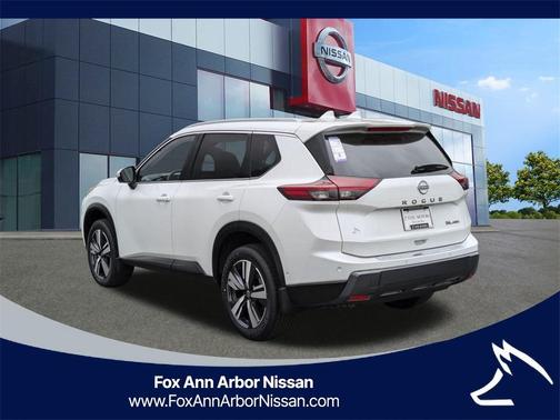 2025 Nissan Rogue SL