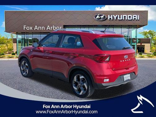 2023 Hyundai VENUE Limited
