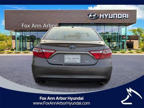 2015 Toyota Camry Hybrid 