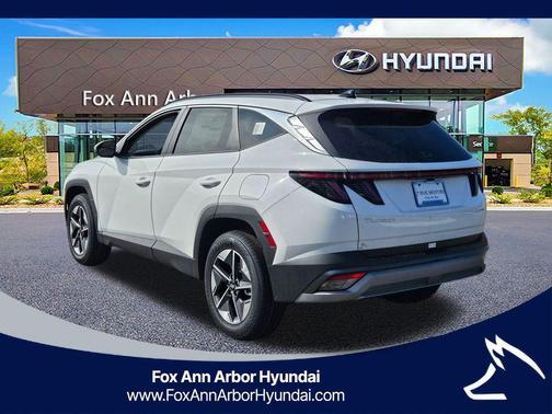 White Pearl 2026 Hyundai TUCSON SEL Premium