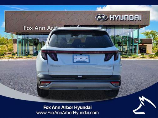 White Pearl 2026 Hyundai TUCSON SEL Premium