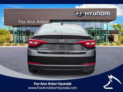 2016 Hyundai SONATA SE