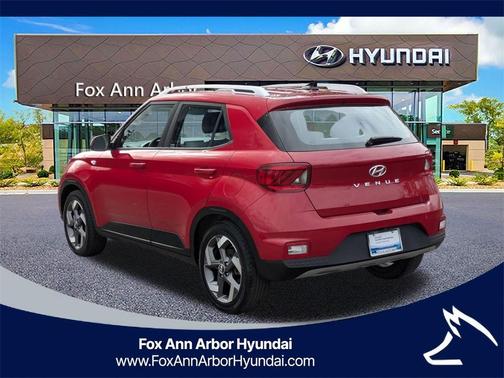 2022 Hyundai VENUE SEL