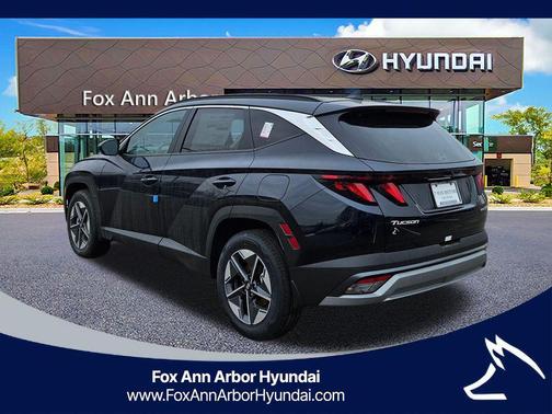 2026 Hyundai TUCSON Hybrid SEL