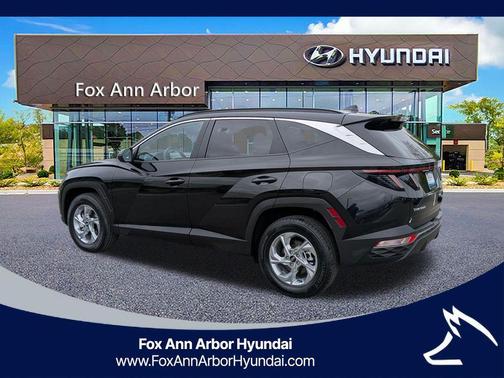 Phantom Black 2023 Hyundai TUCSON SEL