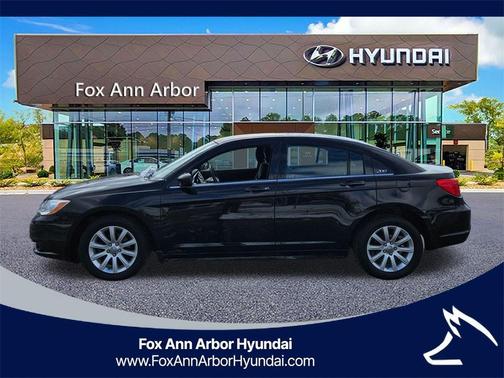 2012 Chrysler 200 Touring