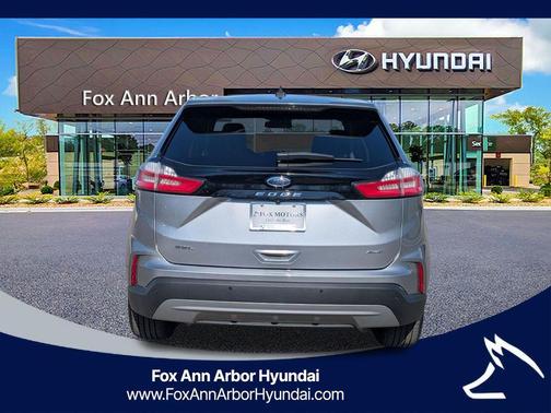 Iconic Silver 2021 Ford Edge