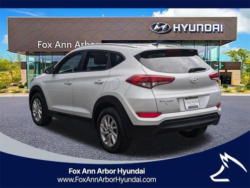2016 Hyundai TUCSON SE