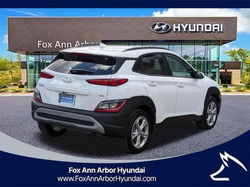2023 Hyundai KONA SEL