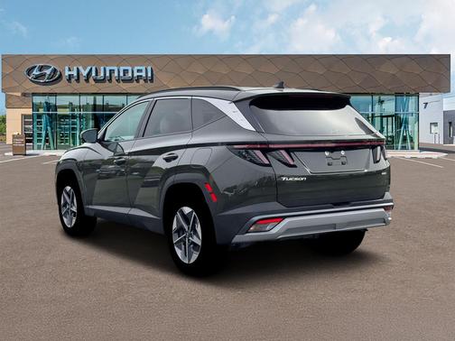 Green 2026 Hyundai TUCSON SEL Premium
