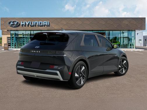 2026 Hyundai IONIQ 5 SE Standard Range