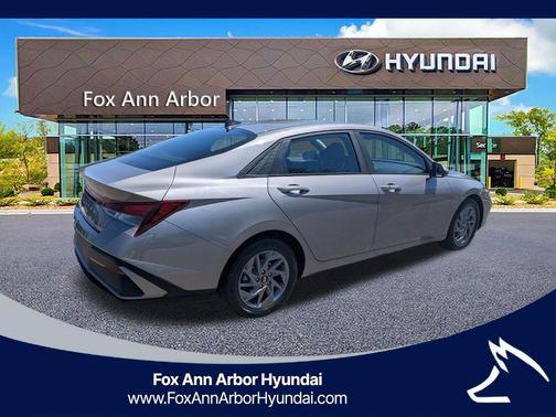 Metal 2024 Hyundai ELANTRA SEL