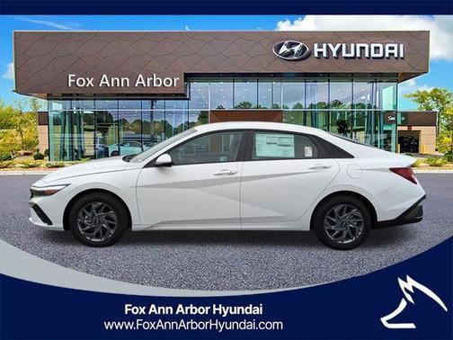 2025 Hyundai ELANTRA HEV Blue