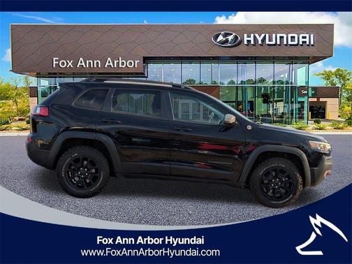 2020 Jeep Cherokee Trailhawk