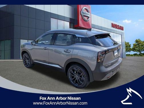 Gun Metallic 2026 Nissan Kicks SR