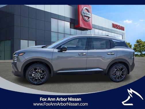 Gun Metallic 2026 Nissan Kicks SR