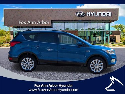 2019 Ford Escape SEL
