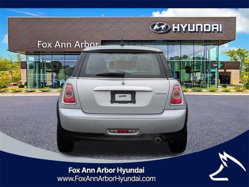 2011 MINI Cooper Base