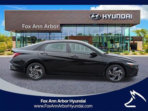 2025 Hyundai ELANTRA SEL Sport
