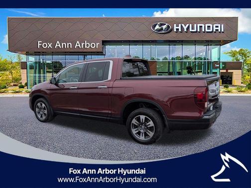 Deep Scarlet Pearl 2017 Honda Ridgeline RTL-E