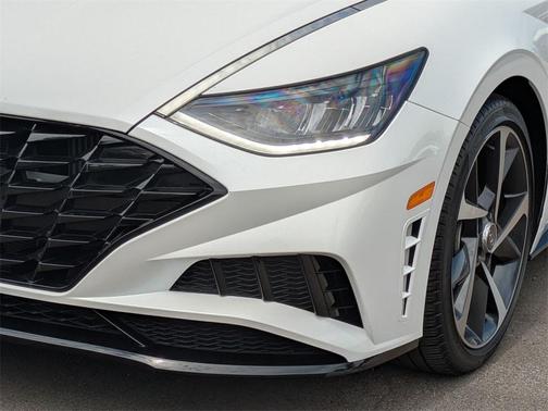 2022 Hyundai SONATA SEL Plus