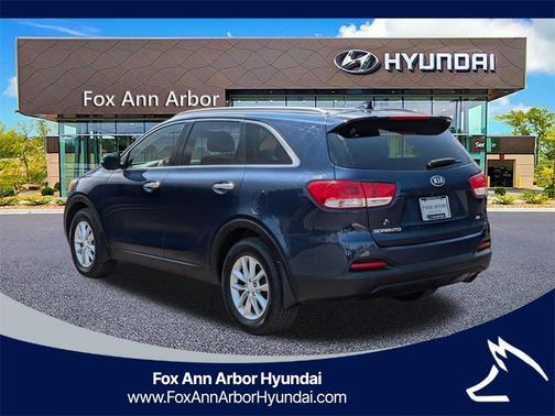 2018 Kia Sorento LX