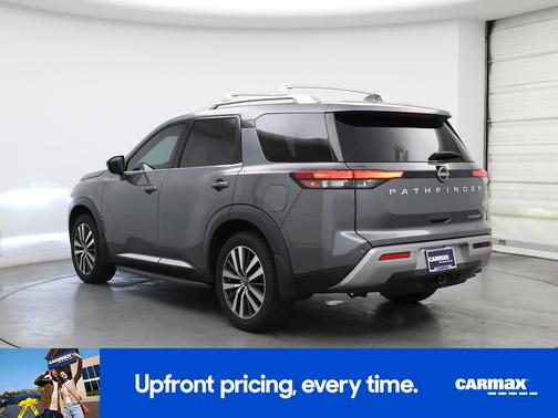 2022 Nissan Pathfinder Platinum