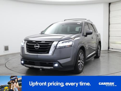 2022 Nissan Pathfinder Platinum