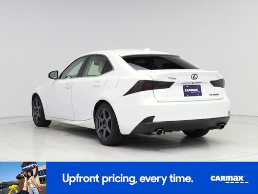 2016 Lexus IS 200t Base (A8)