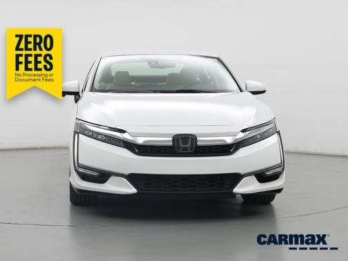 White 2018 Honda Clarity Plug-In Hybrid