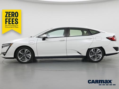 White 2018 Honda Clarity Plug-In Hybrid