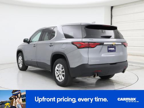 Gray 2023 Chevrolet Traverse LS